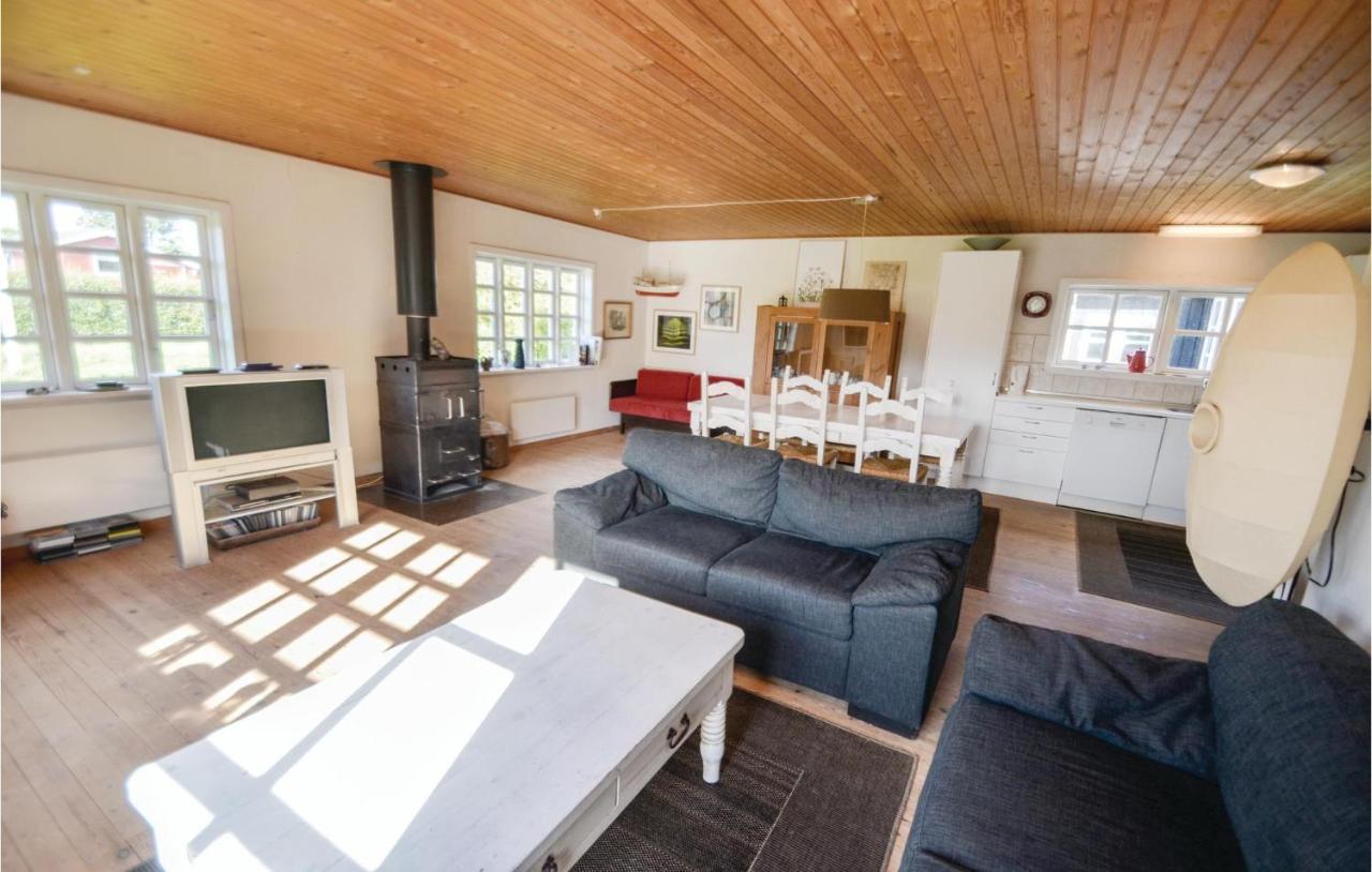 Nice Home In Knebel With Kitchen ภายนอก รูปภาพ