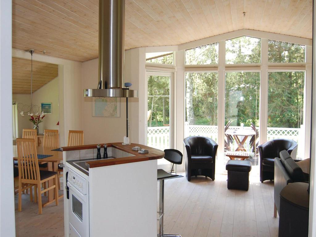 Nice Home In Knebel With Kitchen ภายนอก รูปภาพ